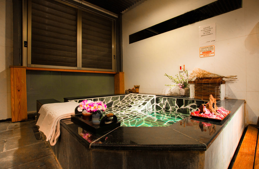 Wulai Sunglyu Hot Spring Resort Exterior foto
